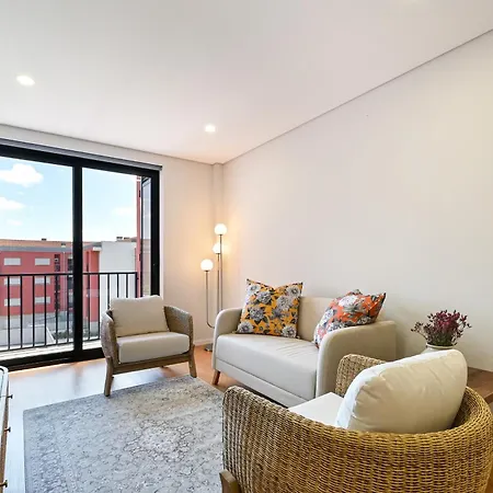 Daire Bailey's Flat By Se