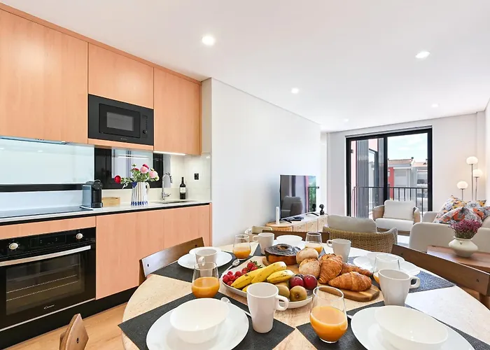 Bailey's Flat By Sé * Braga